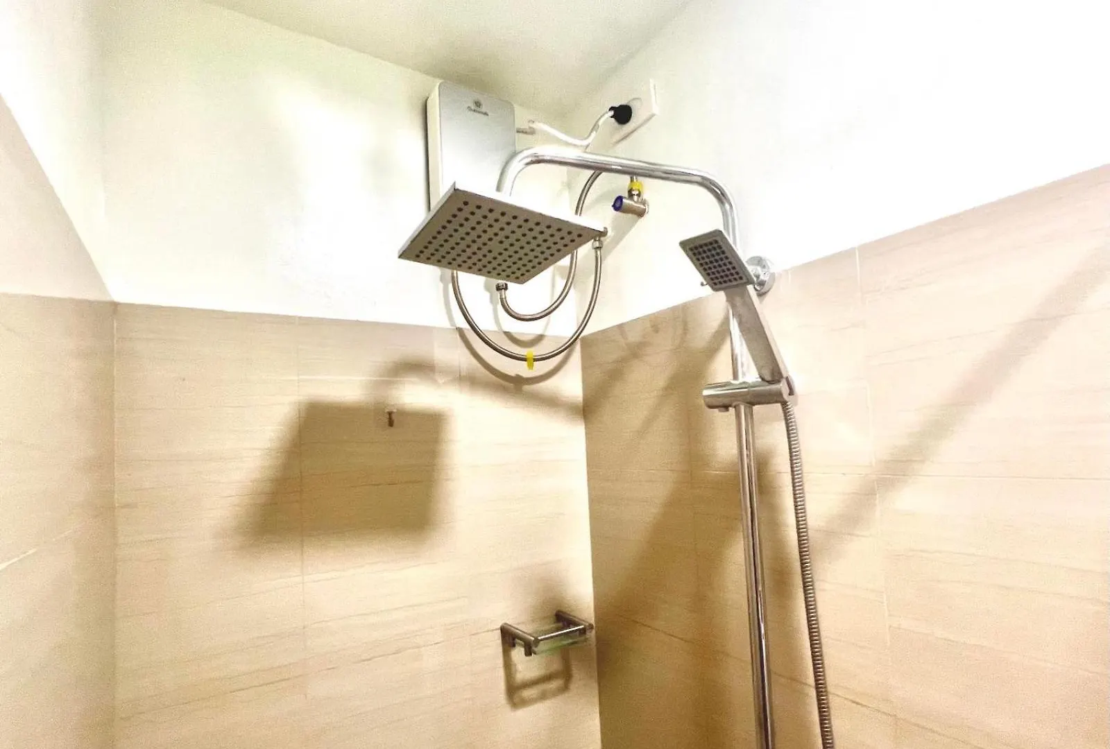 Bgc Mckinley Center Prime Accommodations Manila Philippines