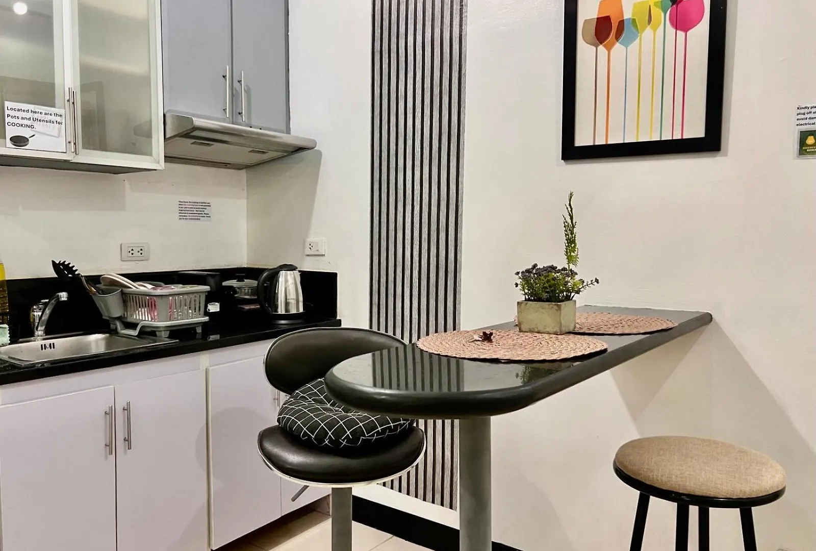 Bgc Mckinley Center Prime Accommodations Manila