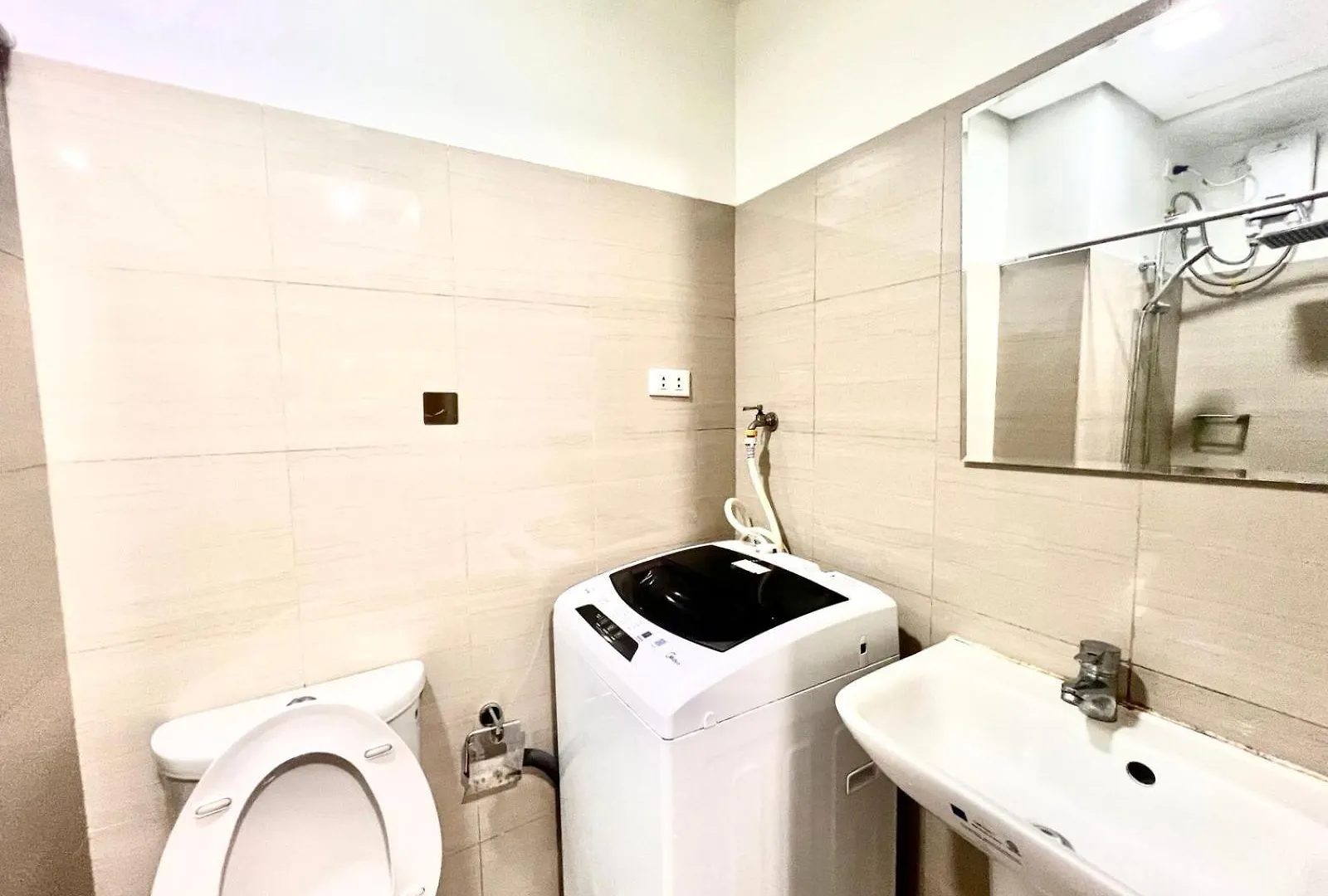 Bgc Mckinley Center Prime Accommodations Manila 0*,  Fülöp-szigetek